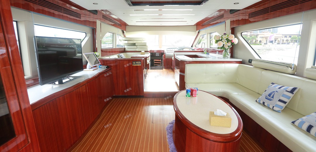63尺豪華游艇 63尺豪華游艇